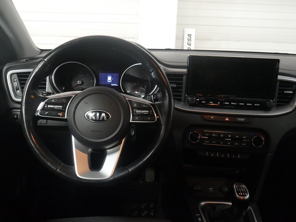 Kia Ceed 1.6 CRDi TOP