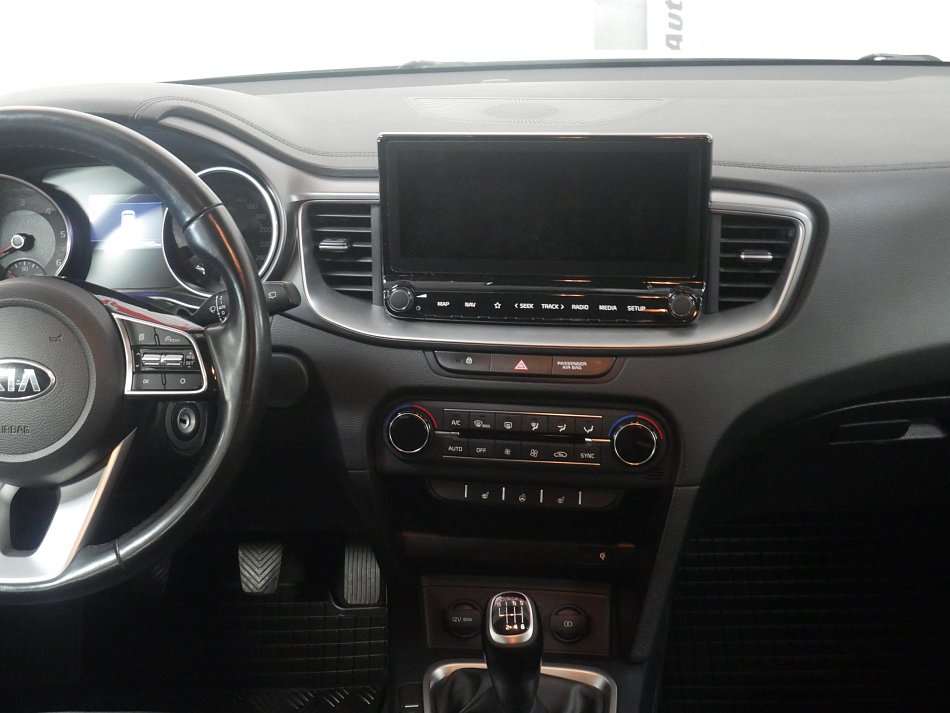 Kia Ceed 1.6 CRDi TOP