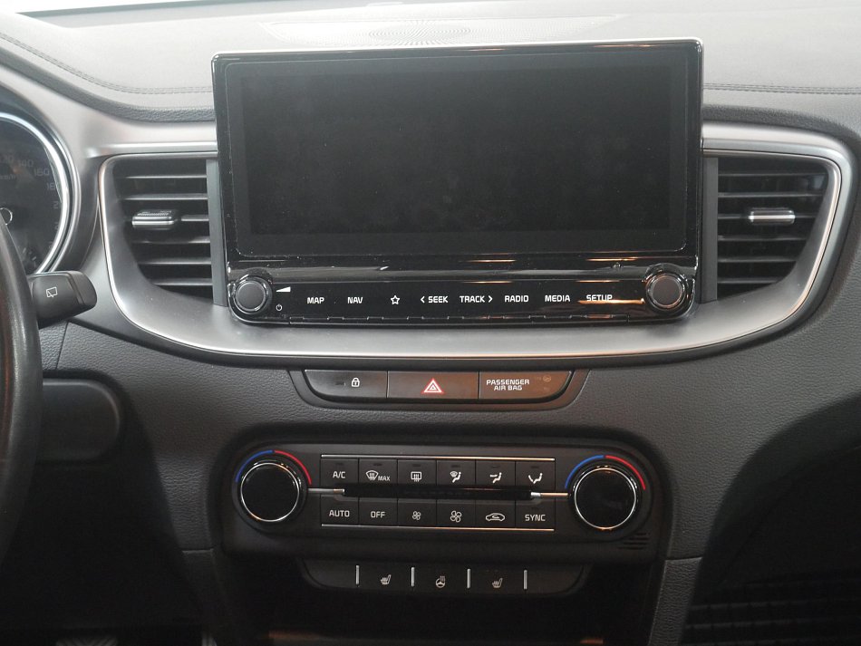 Kia Ceed 1.6 CRDi TOP