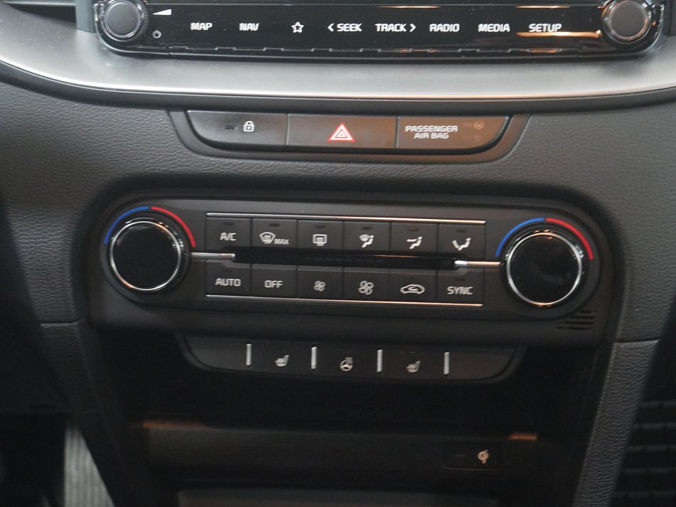 Kia Ceed 1.6 CRDi TOP