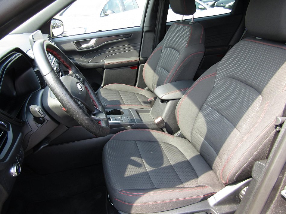 Ford Kuga 2.5 HEV 