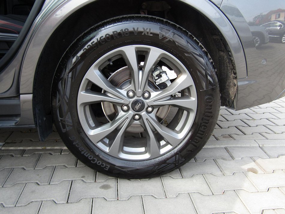 Ford Kuga 2.5 HEV 