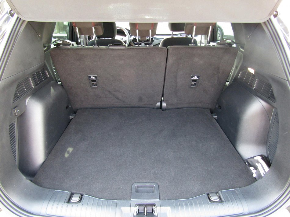 Ford Kuga 2.5 HEV 