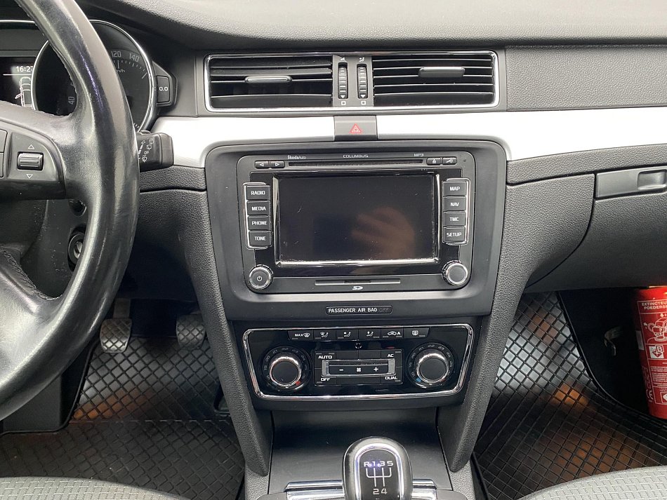 Škoda Superb II 1.6 TDI 