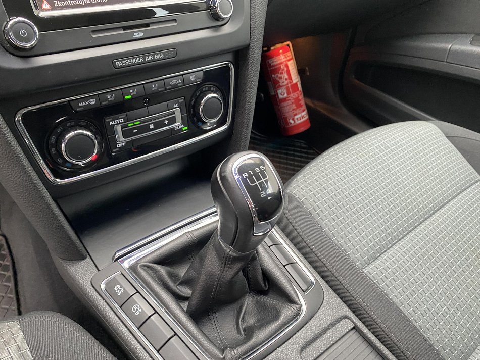 Škoda Superb II 1.6 TDI 