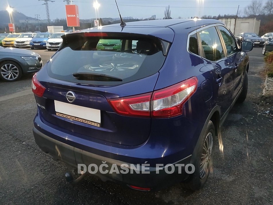 Nissan Qashqai 1.2 
