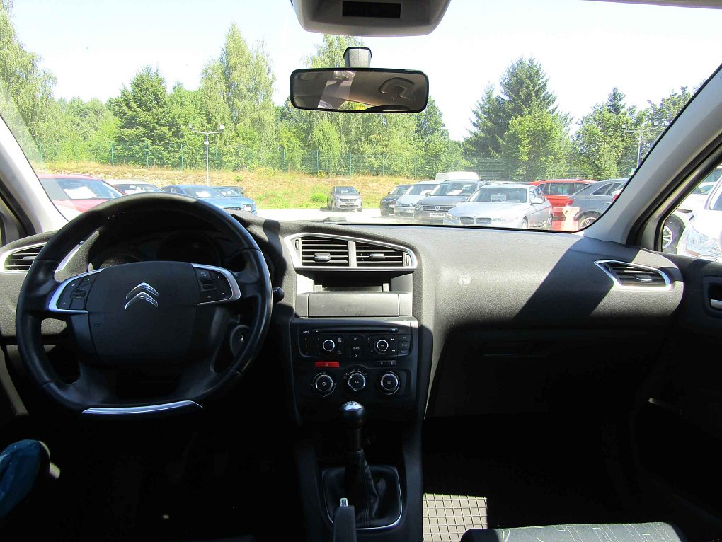 Citroën C4 1.6 VTi 