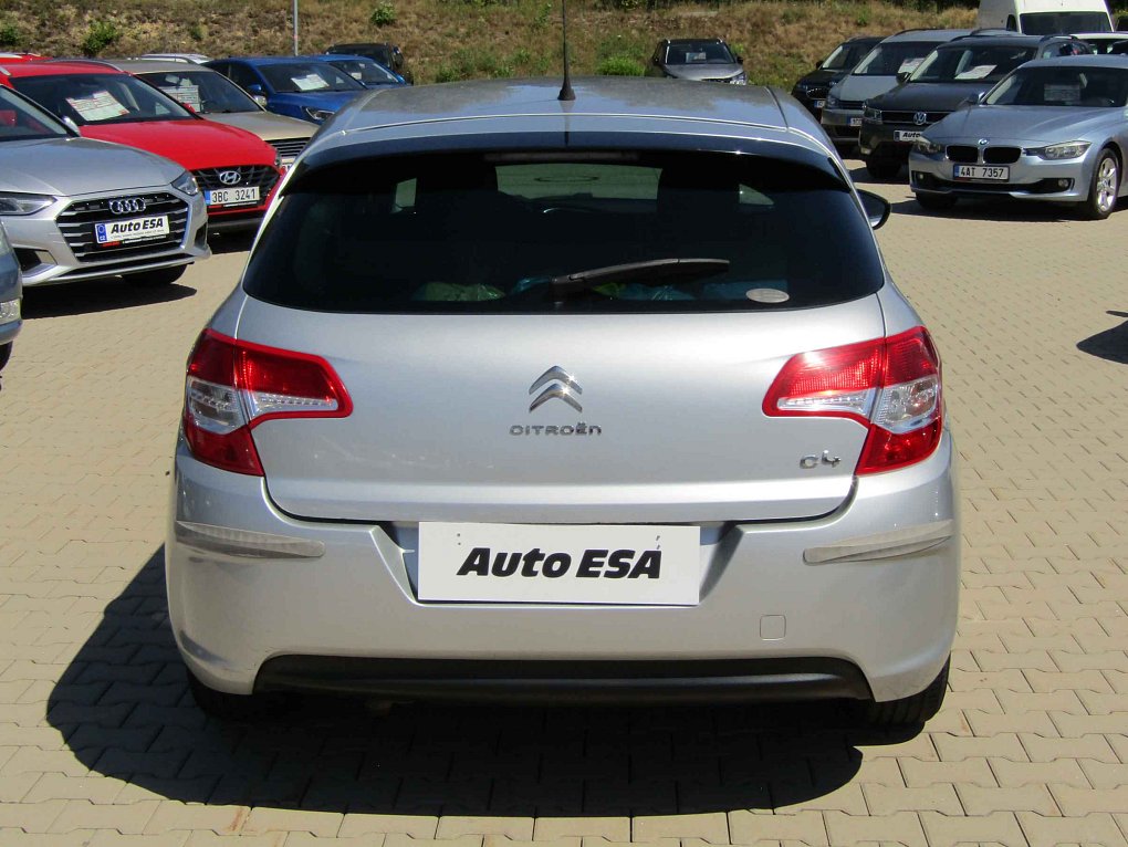 Citroën C4 1.6 VTi 