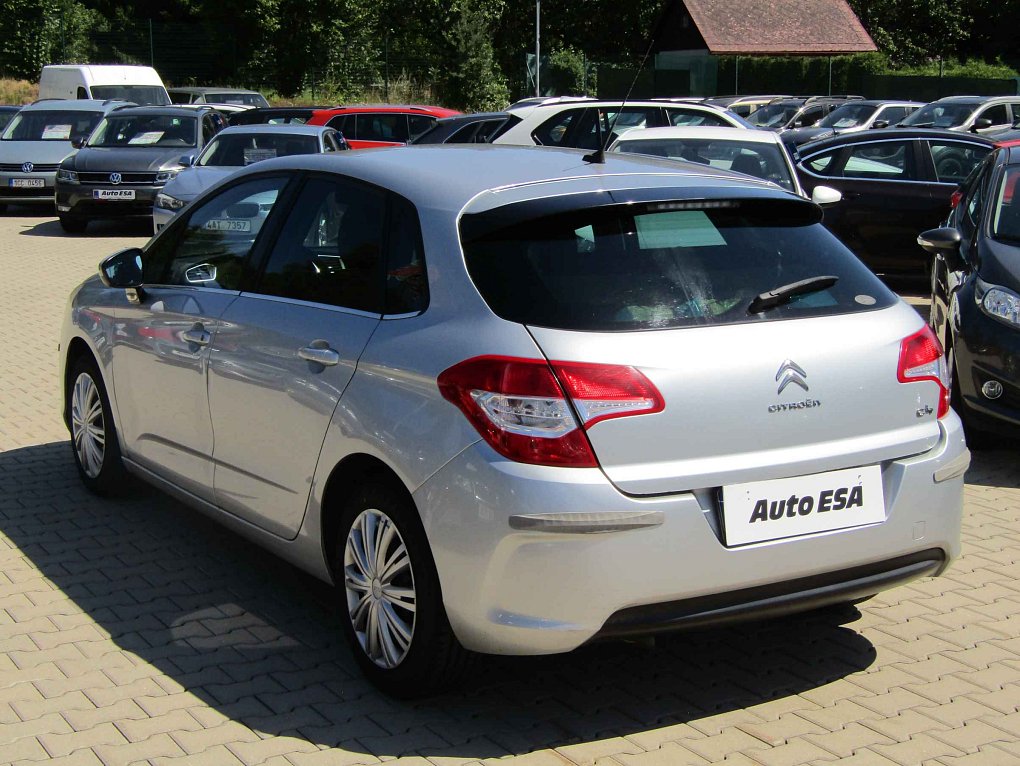 Citroën C4 1.6 VTi 