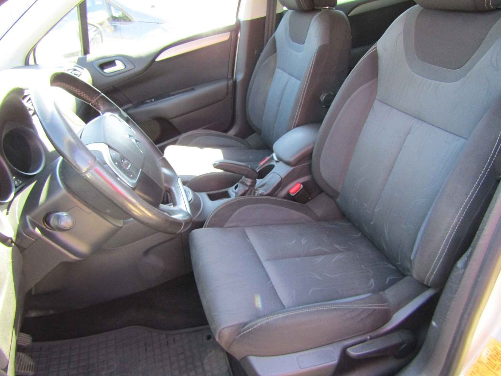 Citroën C4 1.6 VTi 