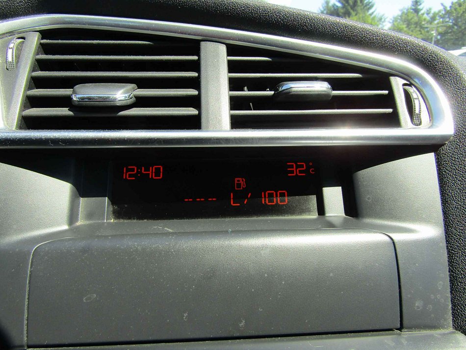 Citroën C4 1.6 VTi 