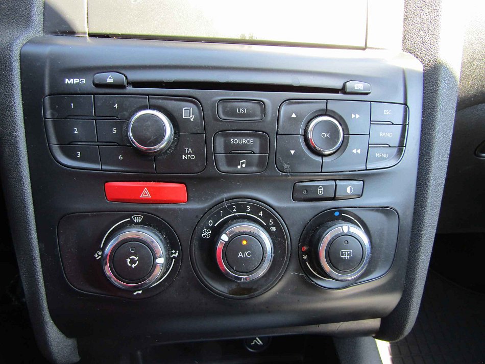 Citroën C4 1.6 VTi 