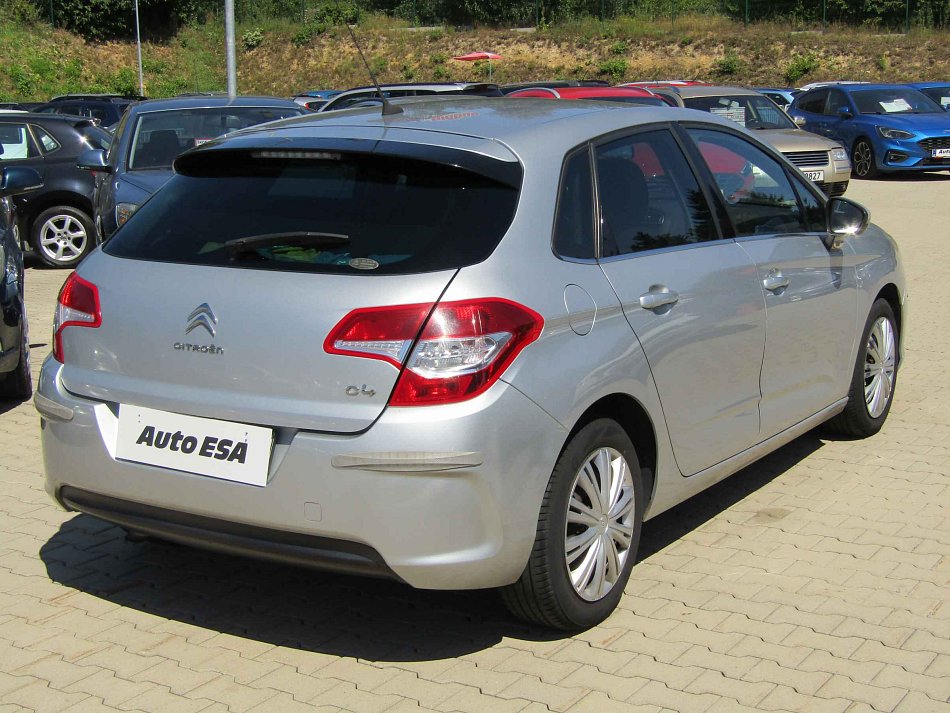 Citroën C4 1.6 VTi 