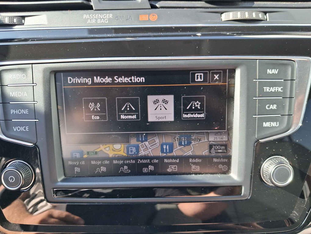 Volkswagen Touran 1.4 TSi Highline