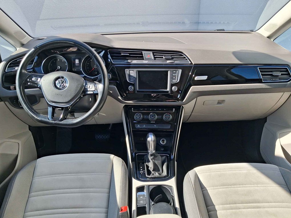 Volkswagen Touran 1.4 TSi Highline