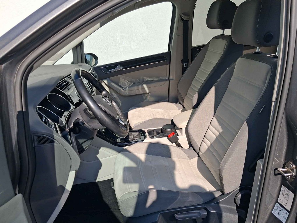 Volkswagen Touran 1.4 TSi Highline