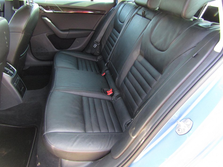Škoda Octavia III 1.6 TDi  4x4