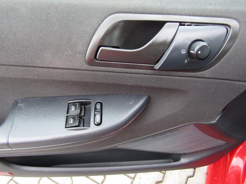 Škoda Fabia I 1.2 12V 