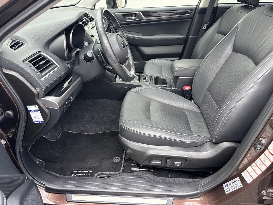 Subaru Outback 2.5i  AWD