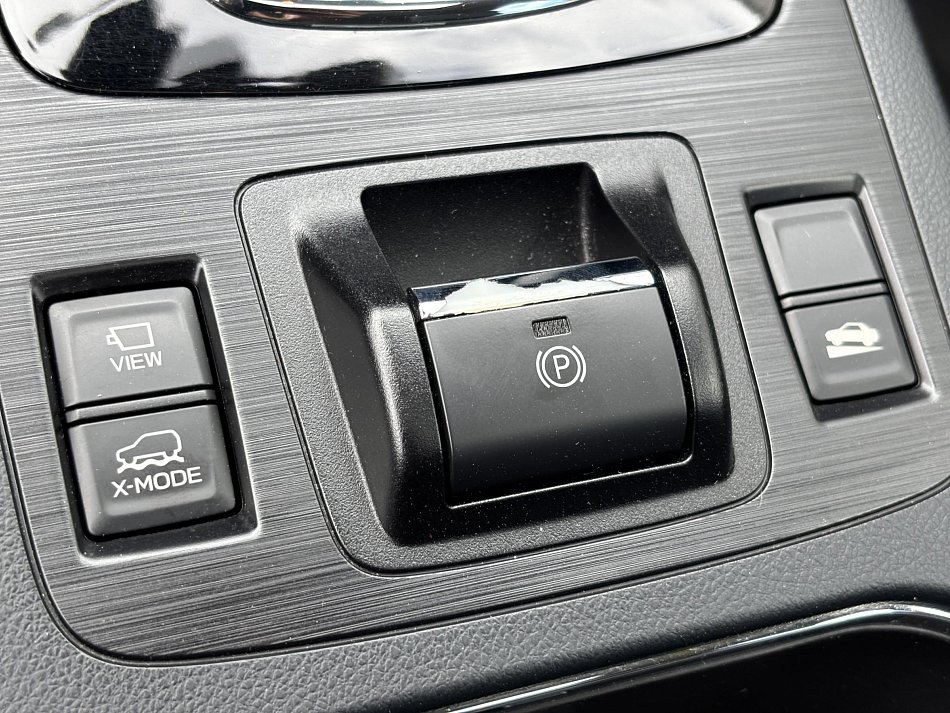 Subaru Outback 2.5i  AWD
