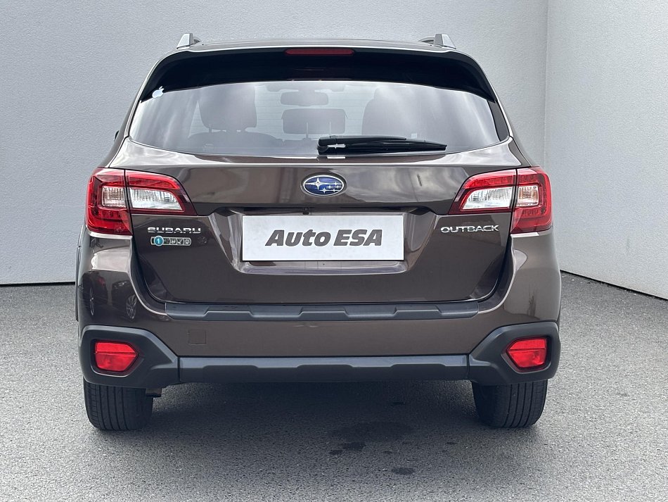 Subaru Outback 2.5i  AWD