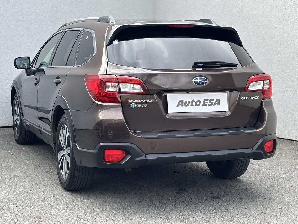 Subaru Outback 2.5i  AWD