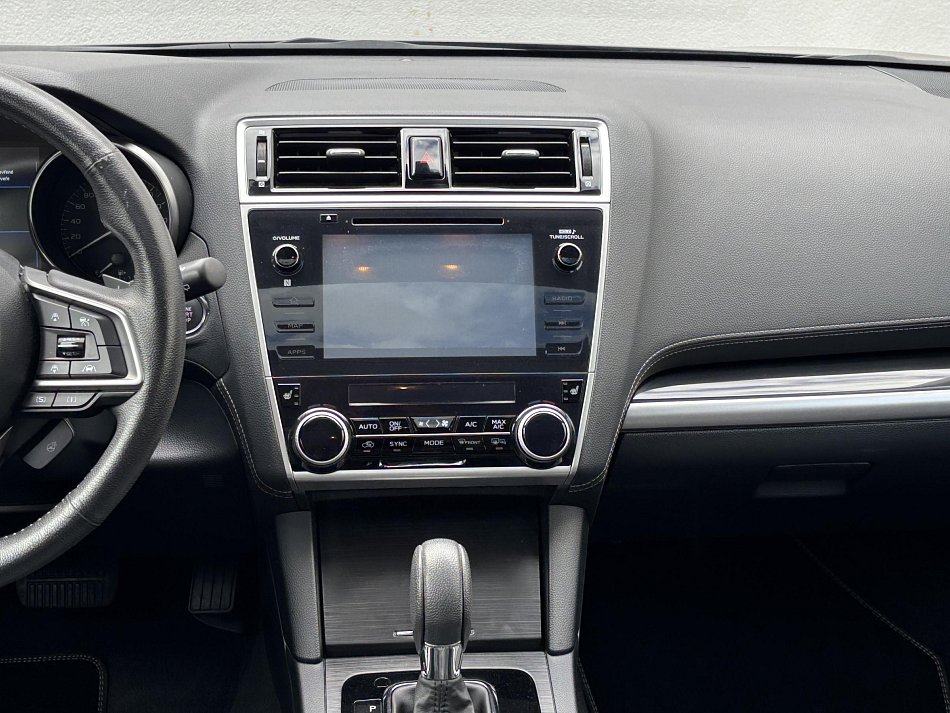 Subaru Outback 2.5i  AWD
