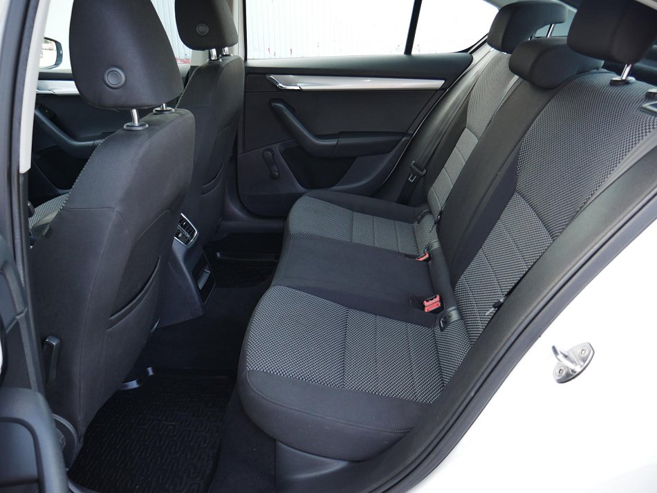 Škoda Octavia III 1.6TDi 