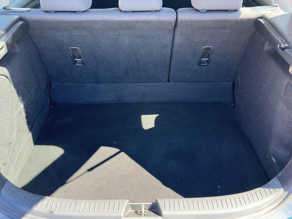 Mazda 3 1.4i 