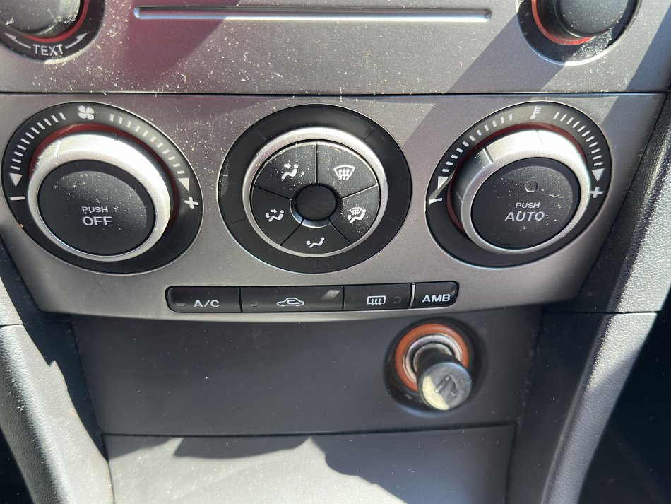 Mazda 3 1.4i 