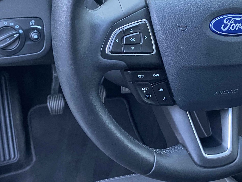 Ford Kuga 1.5 EB Titanium