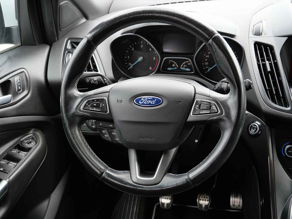 Ford Kuga 1.5 TDCi ST-Line