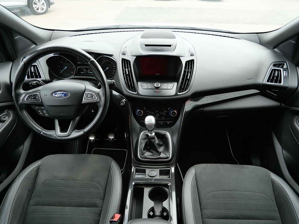 Ford Kuga 1.5 TDCi ST-Line