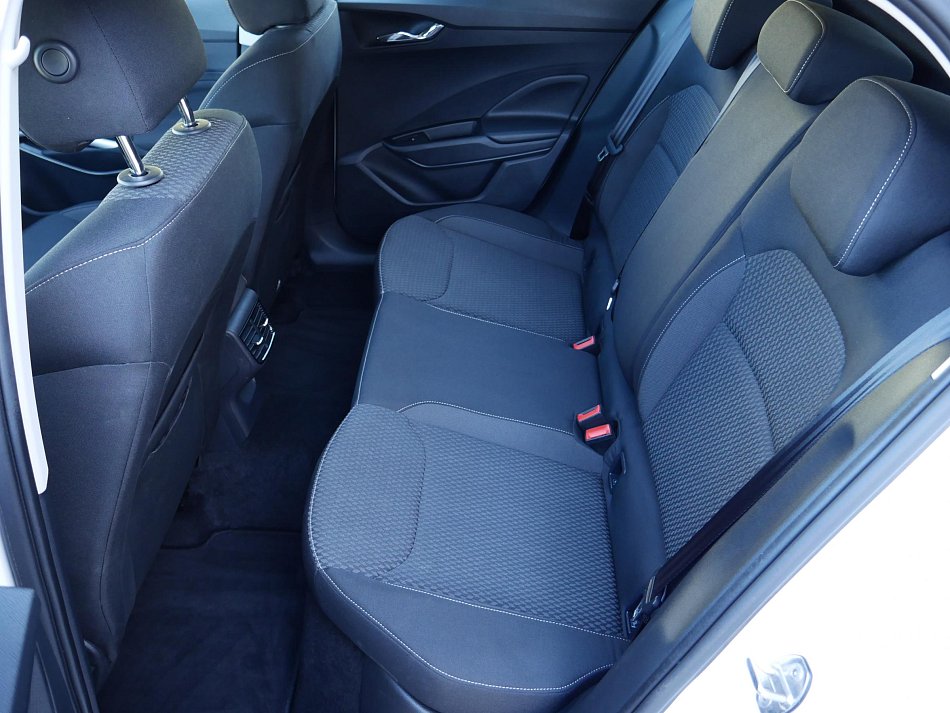 Škoda Fabia IV. 1.0 TSi Ambition Plus