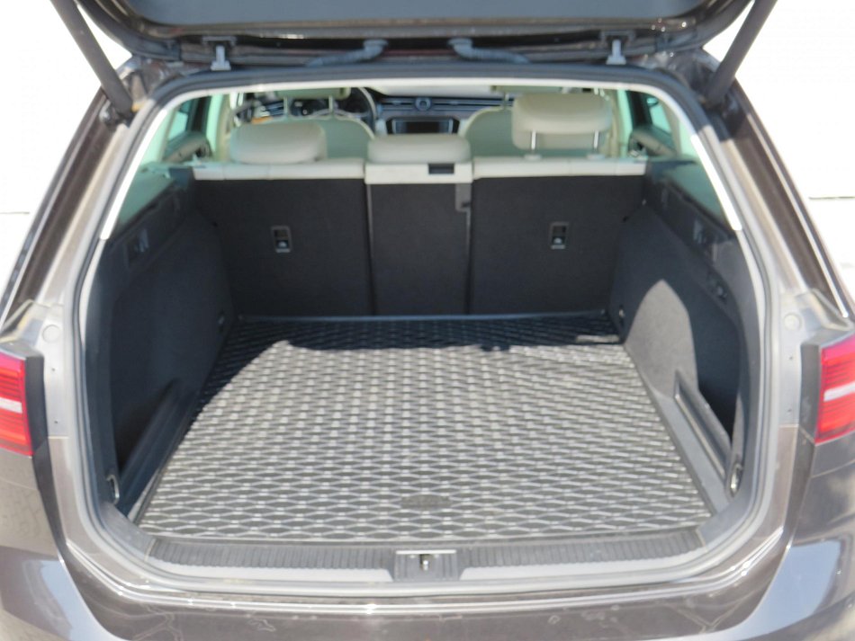 Volkswagen Passat 2.0TDi  4x4