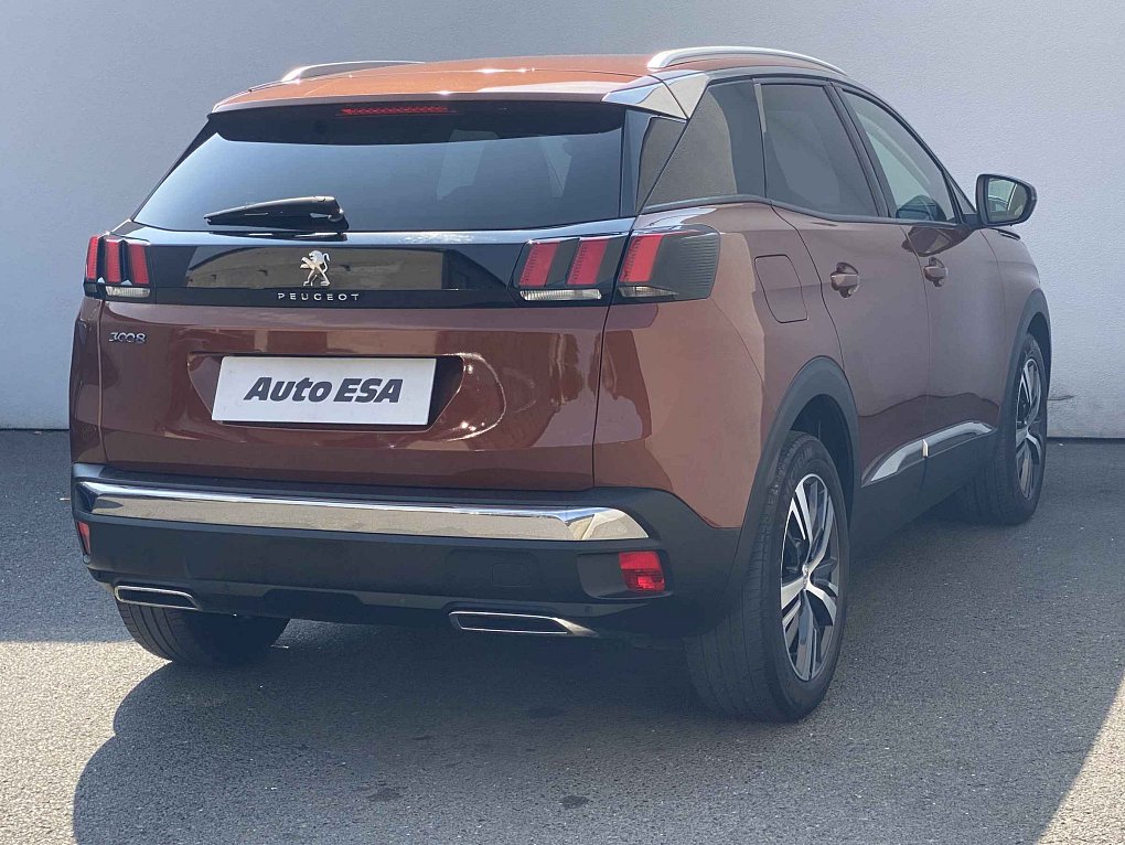 Peugeot 3008 1.2 PT Allure