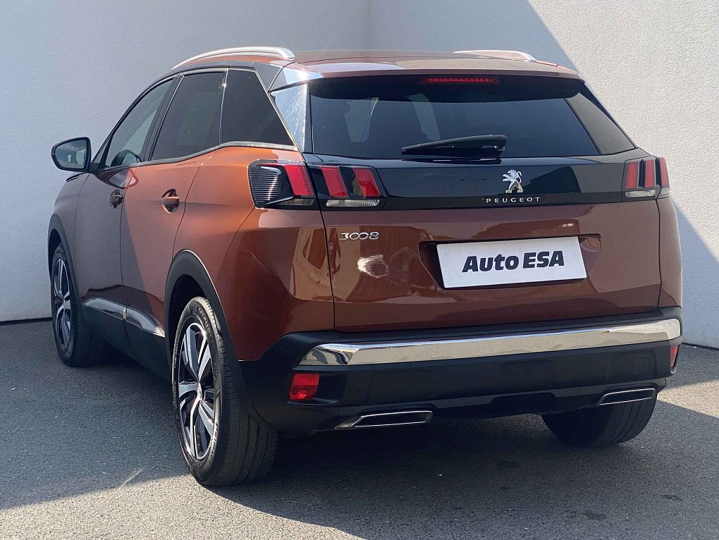 Peugeot 3008 1.2 PT Allure
