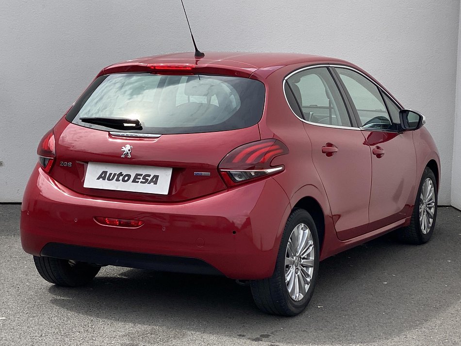 Peugeot 208 1.2 PT Allure