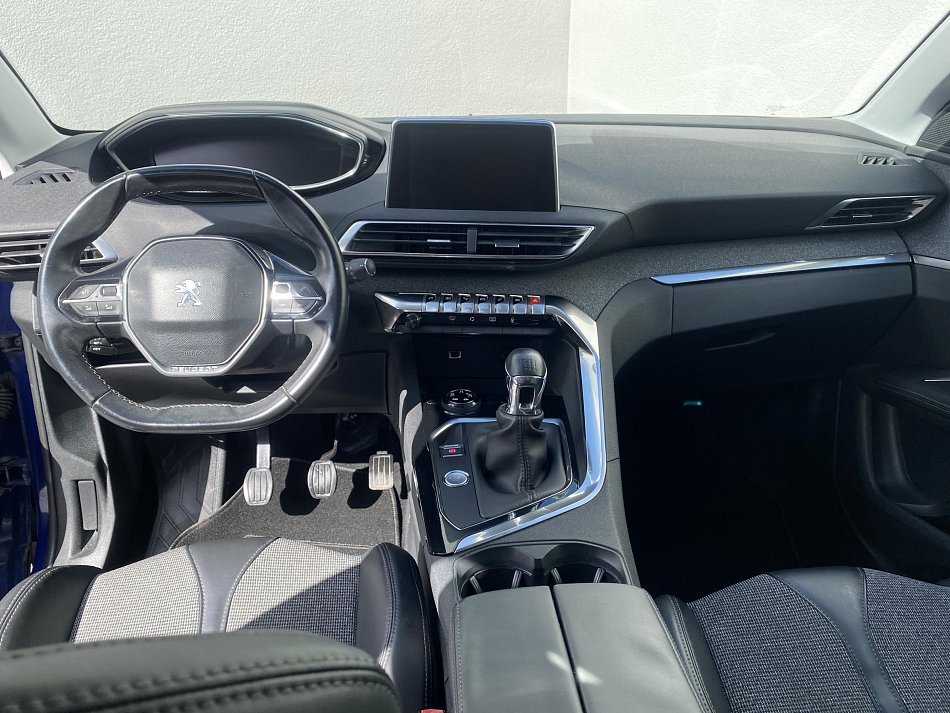 Peugeot 3008 2.0 HDi Allure