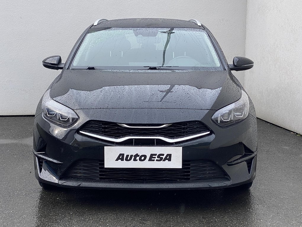 Kia Ceed 1.5 T-GDi TOP