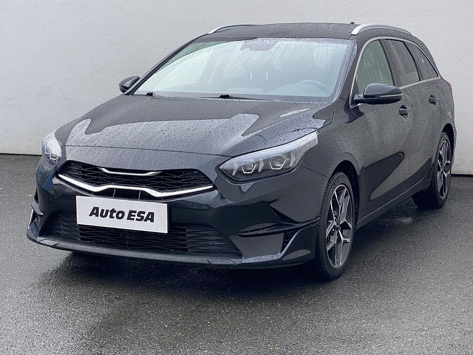 Kia Ceed 1.5 T-GDi TOP