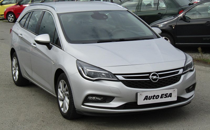 Opel Astra 1.6CDTi 