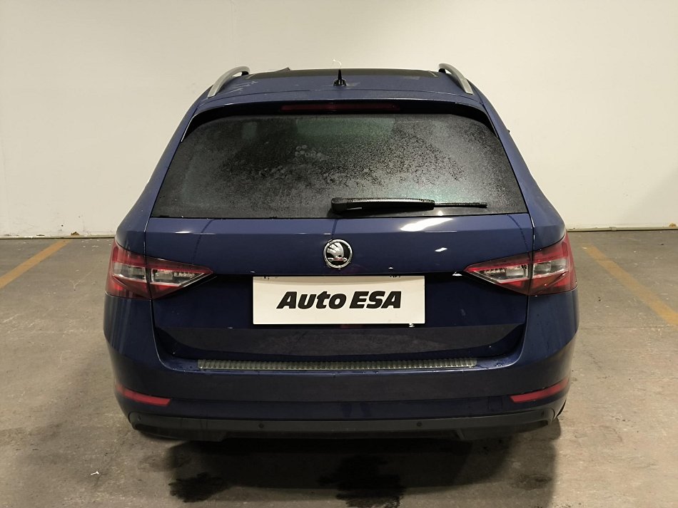 Škoda Superb III 2.0 TDi 
