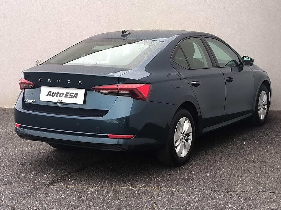 Škoda Octavia IV 2.0TDi Ambition