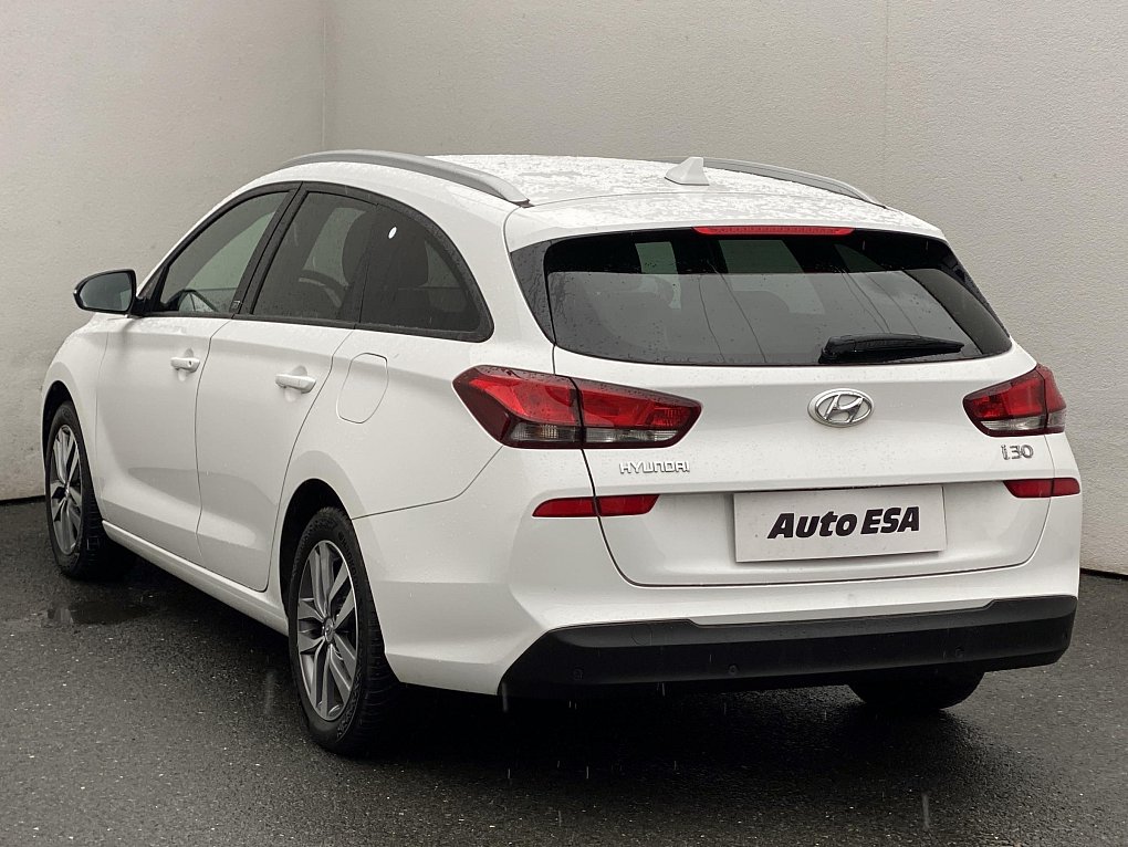 Hyundai I30 1.0i 