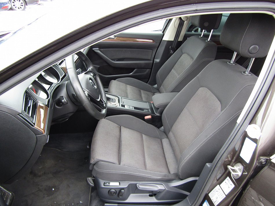 Volkswagen Passat 2.0 TDi Comfortline
