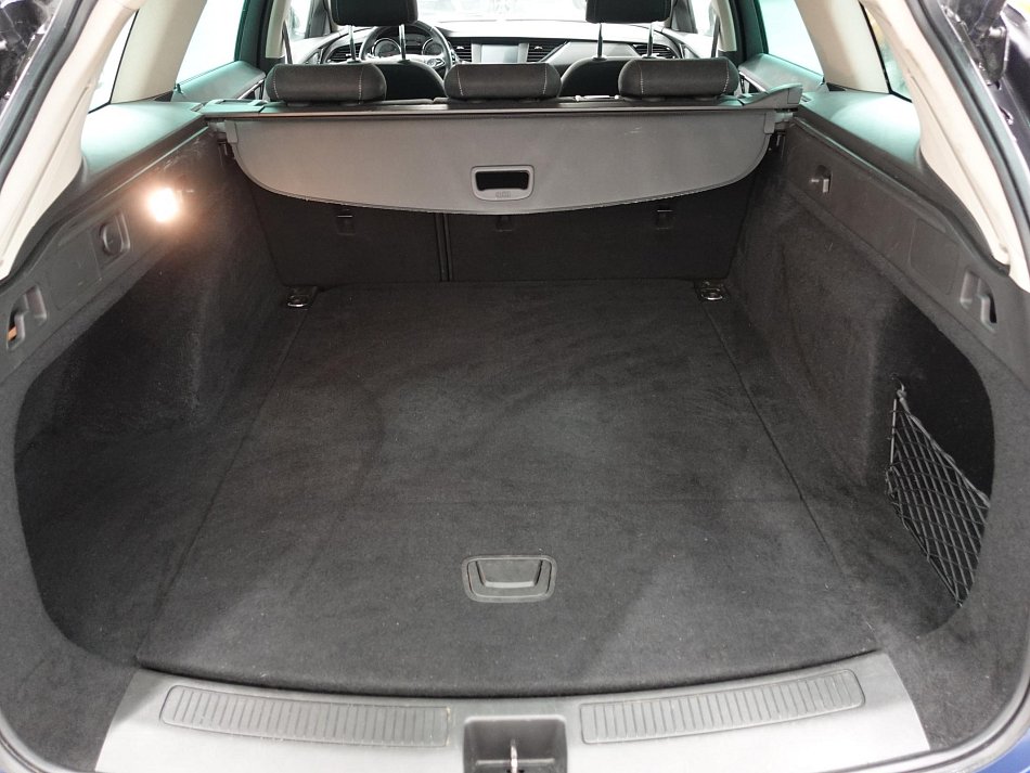 Opel Insignia 2.0CDTi 