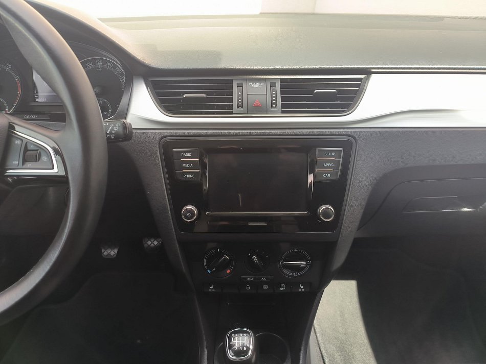 Škoda Rapid 1.0 TSI Ambition Plus