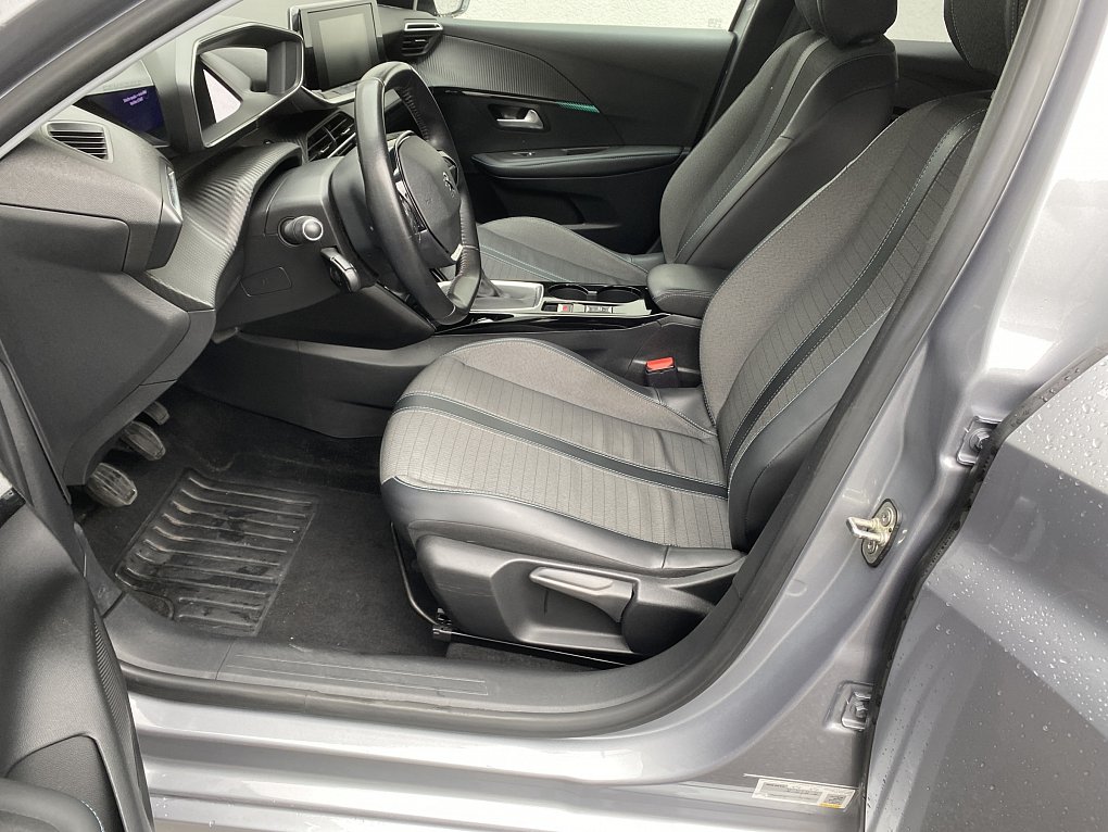 Peugeot 208 1.2 PT 