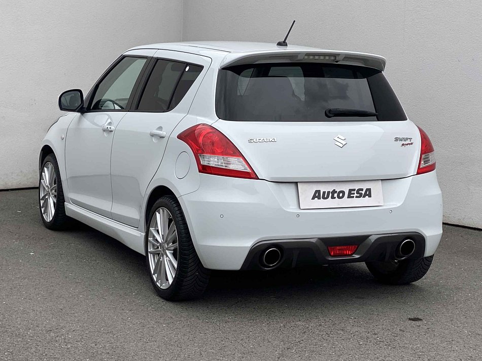 Suzuki Swift 1.6i 